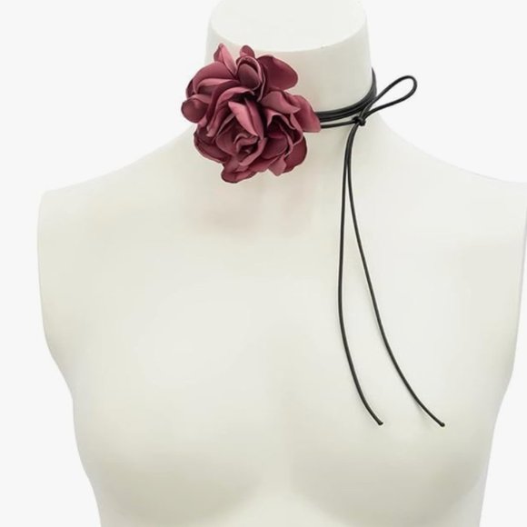 ♥ZARA Rose Necklace Chocker ♥ - Picture 3 of 6